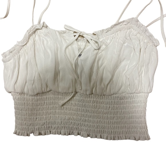 White Garage cropped tank top - Picture 2 of 5